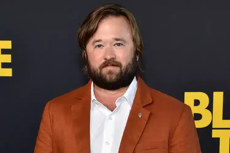 Haley Joel Osment
