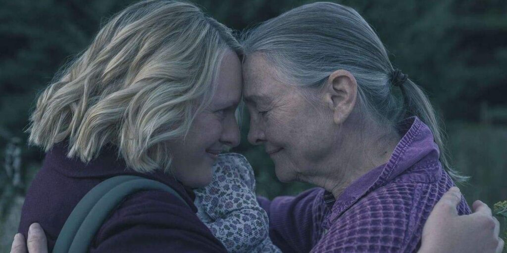 Cherry Jones as Holly Maddox and Elisabeth Moss as June Osborne