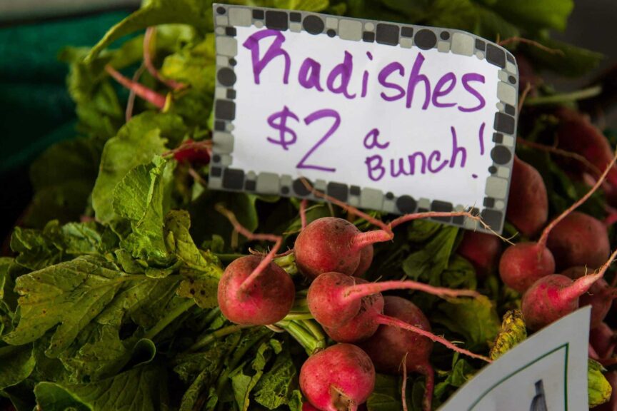 farmers' market