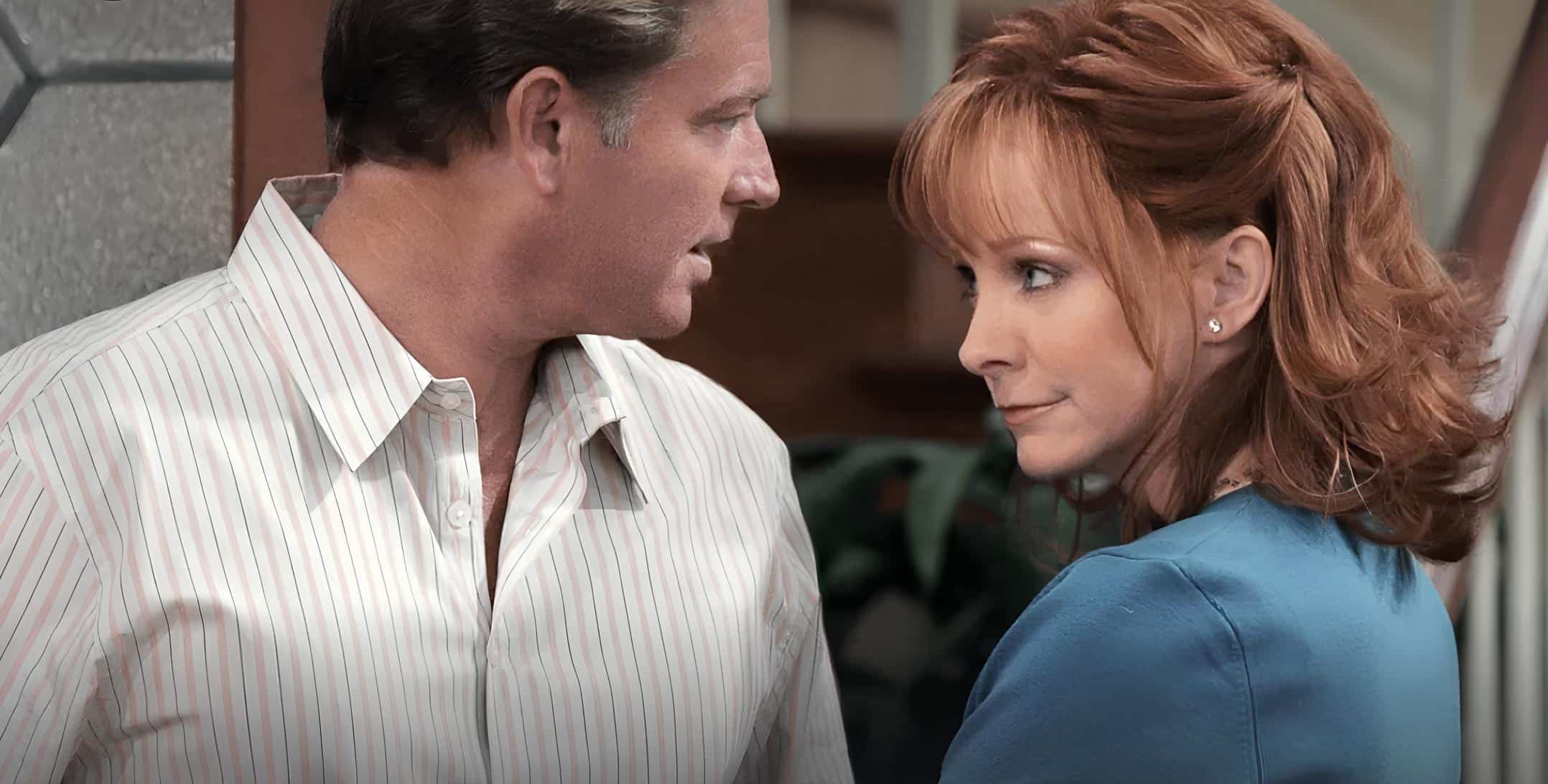 promotional image for the tv series Reba available on disney plus with the hulu bundle