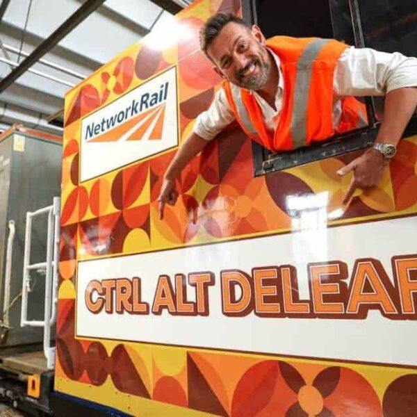 Ctrl-Alt-Deleaf leaf clearning train