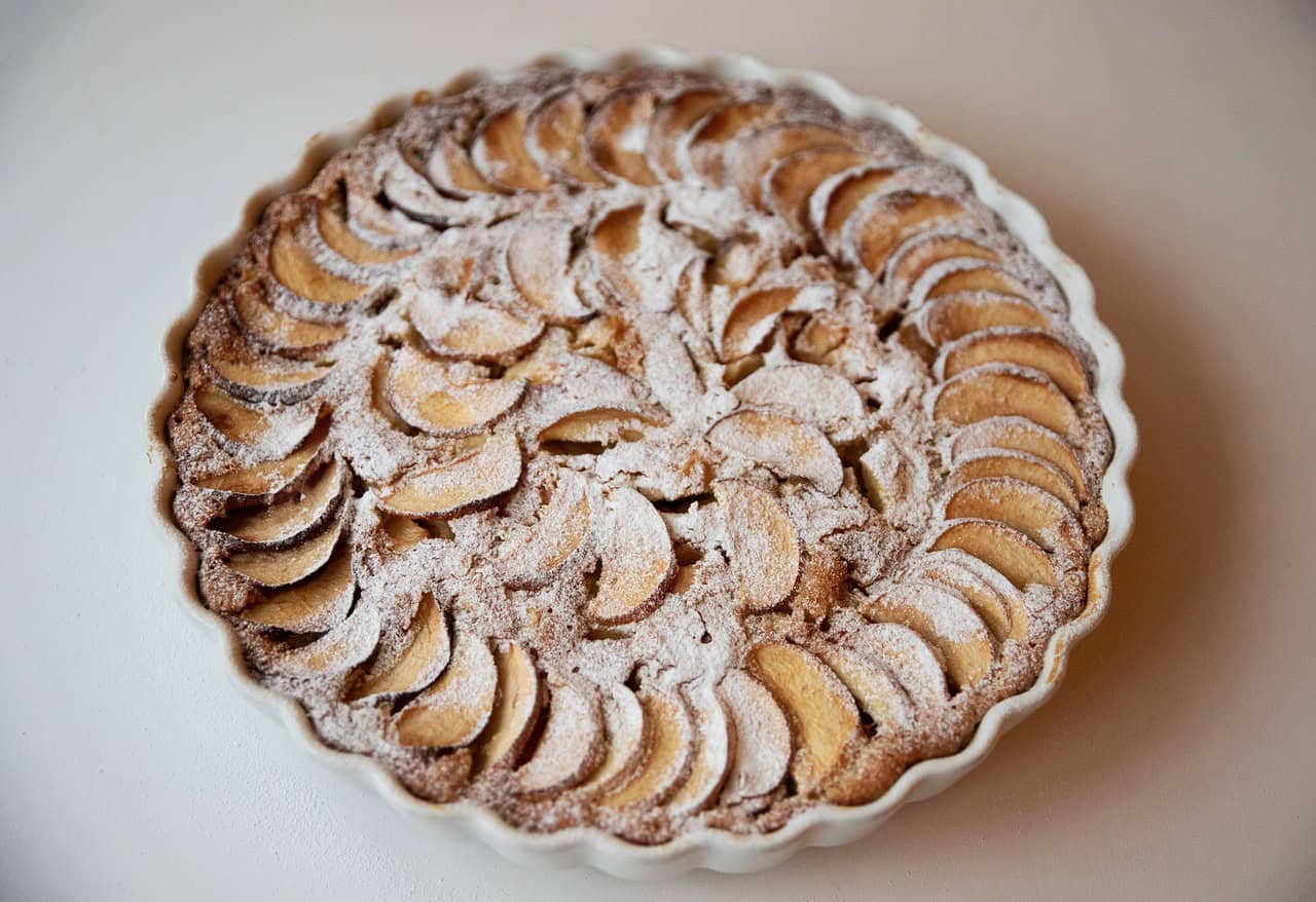 dessert, pie, bakery products, apple, taste, charlotte, ready-made pie, powdered sugar, food, apple pie, apple pie, apple pie, apple pie, apple pie, apple pie