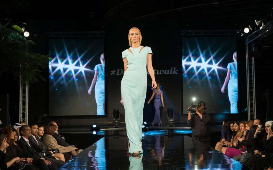 fashion show, fashion, catwalk, model, female, style, dress, woman, clothes, clothing, design, fashionable, stylish, collection, runway, elegant, designer, wear, girl, elegance, women, gorgeous, vogue, fashion show, fashion show, fashion show, fashion show, fashion show, catwalk, runway, new york fashion week, NYFW
