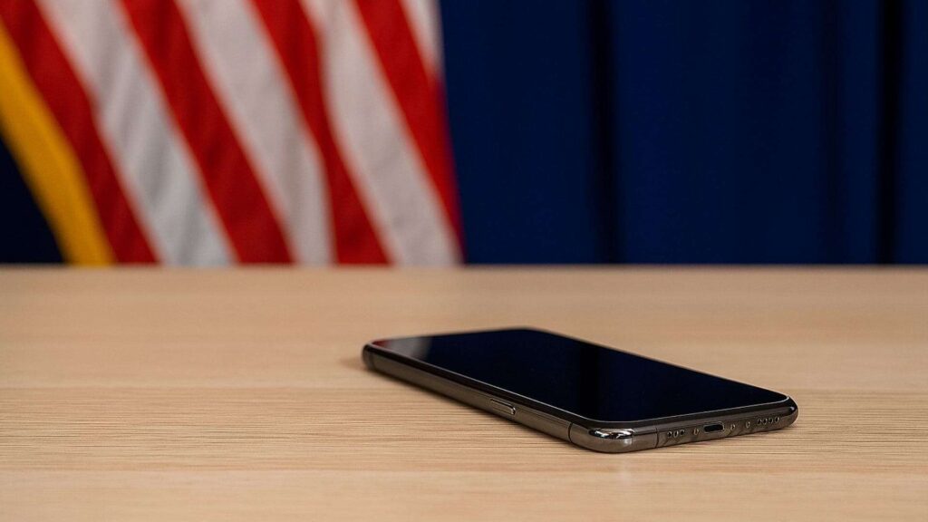 trump gets a phone call from tech seo to cancel immigration officer surge