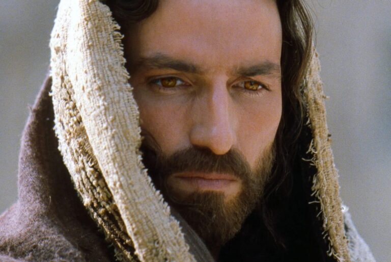 Mel Gibson reportedly casts Jesus in Passion sequel