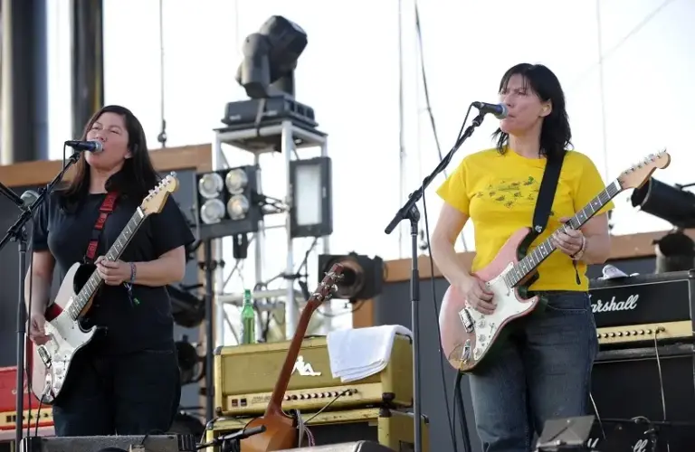 Today's epic earworm is from the alt-rock band the Breeders.