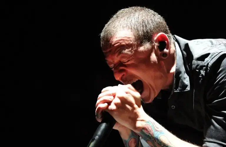 Today's epic earworm in from Linkin Park.