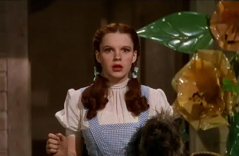 Judy Garland as Dorothy and Terry as Toto in The Wizard of Oz (1939), The Haunting of Oz
