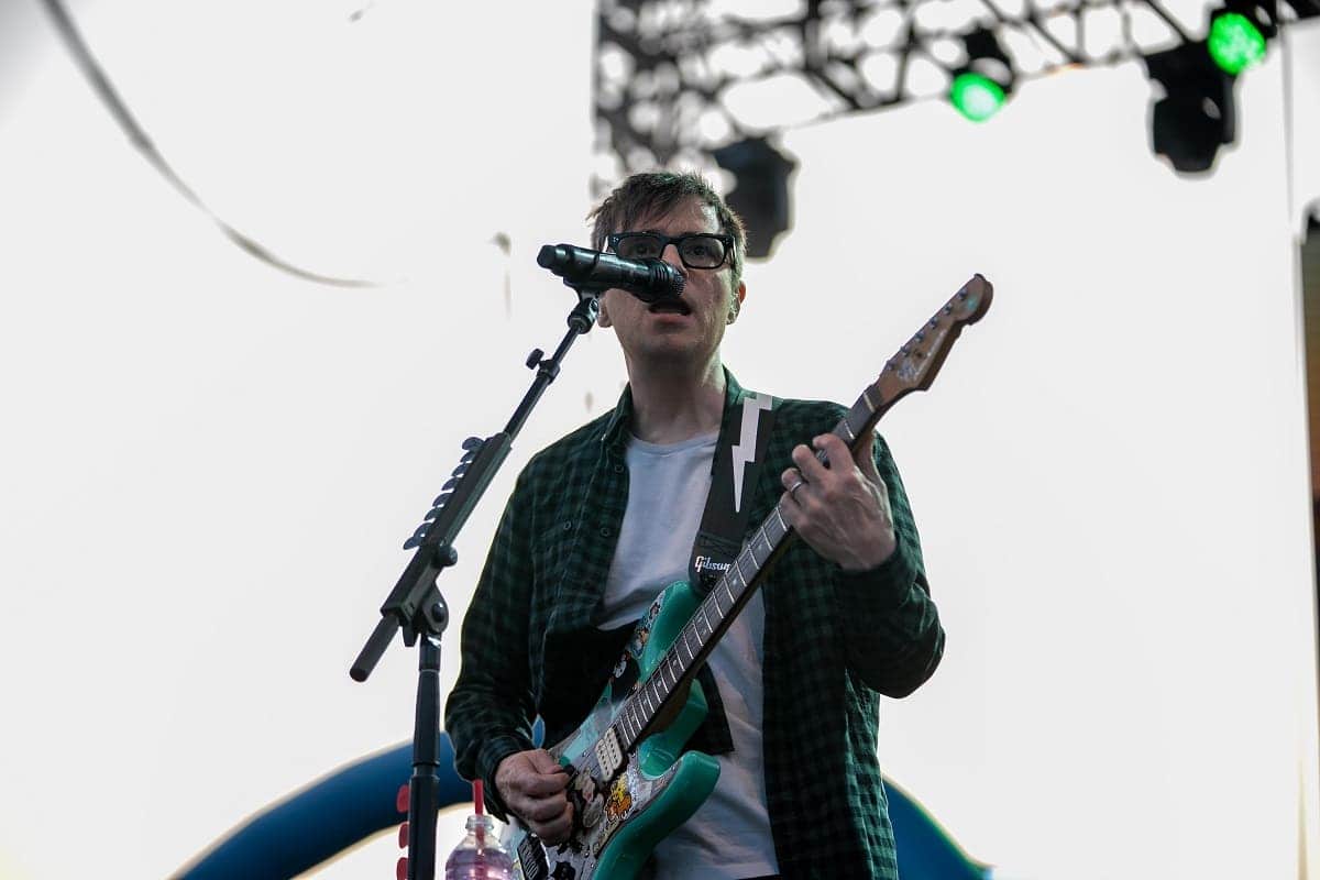 Today's epic earworm is from Weezer.