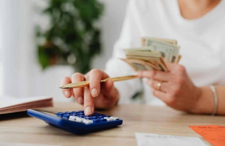 financial advisor