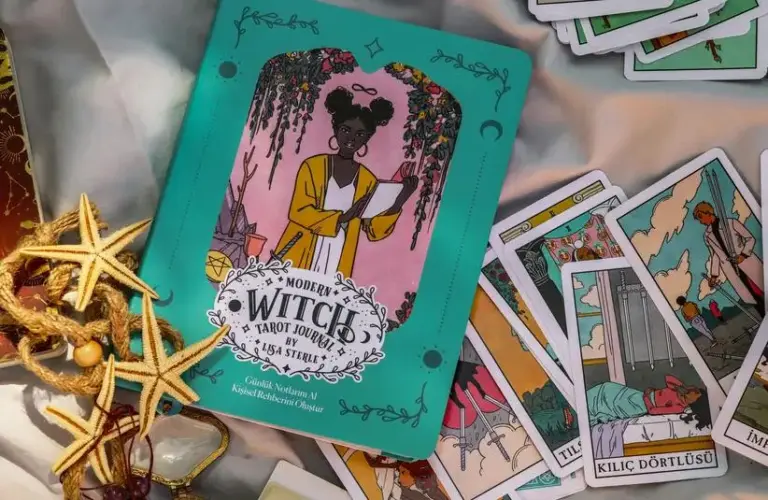 Tarot journaling prompts