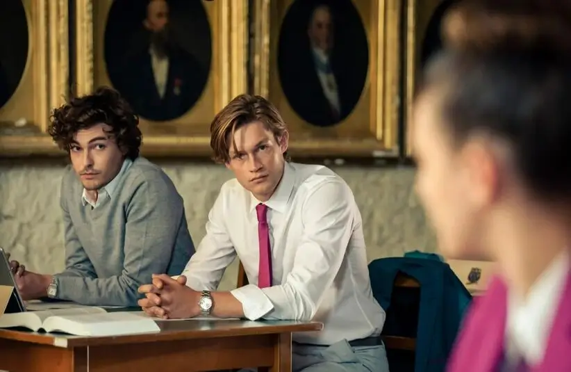 Justus Riesner and Damian Hardung in Maxton Hall