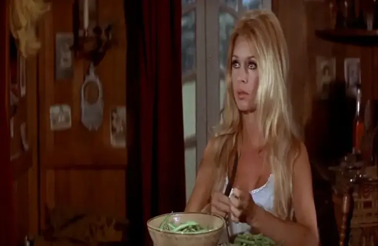 Brigitte Bardot has passed away. Brigitte Bardot in Viva Maria! (1965).