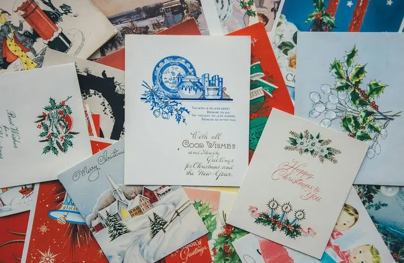 Essential Christmas Card Etiquette: Who to Send, What to Write, and When