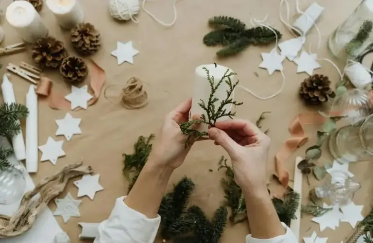Person Making Christmas Decorations, DIY Christmas centerpiece