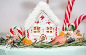 Gingerbread house hacks