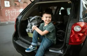 Ways to make holiday road trips with kids fun