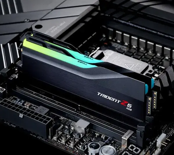 Image of Memory Card Memory Crisis, DRAM, SSD