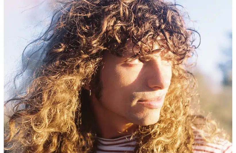 PR headshot of indie-pop artist Arlie.
