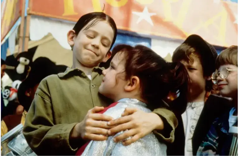 Bug Hall, Brittany Ashton Holmes, and Jordan Warkol in "The Little Rascals" (1994)