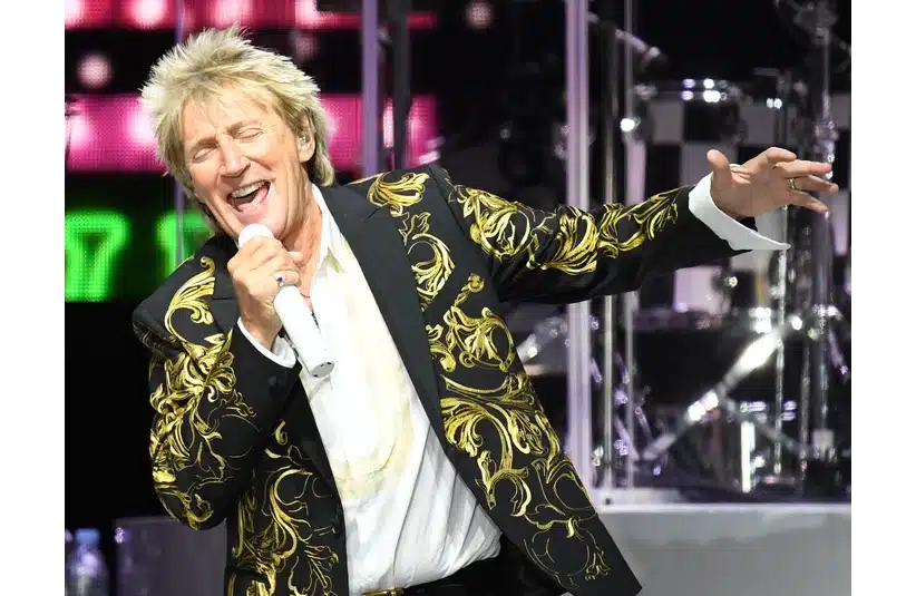 July 24, 2018; Hollywood, FL, USA; Rod Stewart performs at the Hard Rock Event Center.