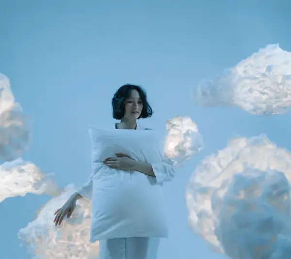 Flying Dreams Are Back │ Why This Symbol Is Surging Again in 2026