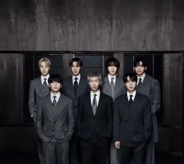 Groups photo of K-pop boy band BTS