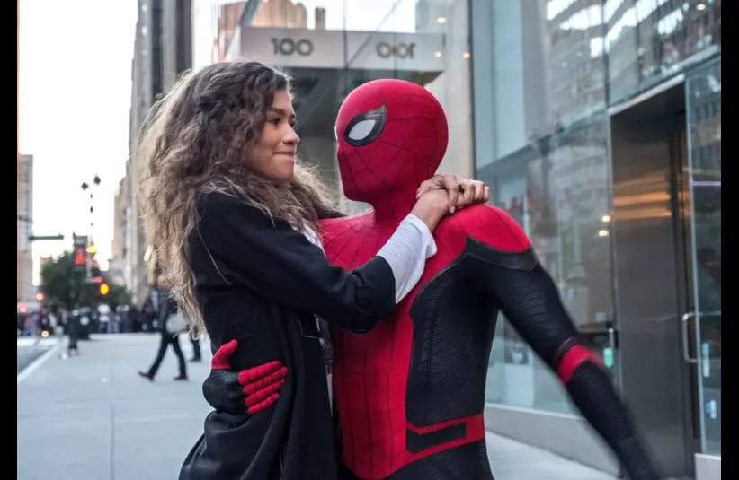 Zendaya & Tom Holland in Spider-Man: Far From Home 