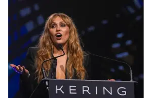 Singer and songwriter Miley Cyrus gives a speech after receiving the outstanding artistic achievement award for her song, “Dream As One” for “Avatar: Fire & Ash” during the Palm Springs International Film Awards in Palm Springs, Calif., Saturday, Jan. 3, 2026.© Andy Abeyta/The Desert Sun / USA TODAY NETWORK via Imagn Images