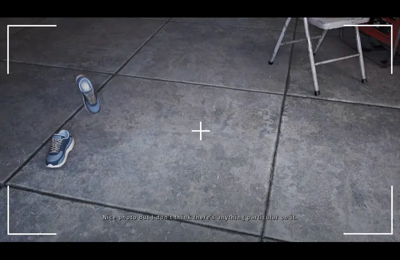 Screenshot from Before Exit: Gas Station Daylight DLC showing the camera aperture and shoes walking