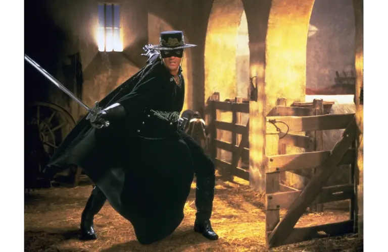 Zorro Remastered: Antonio Banderas as Zorro in The Mask of Zorro