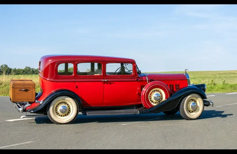 Image of red Pierce-Arrow Model 54 