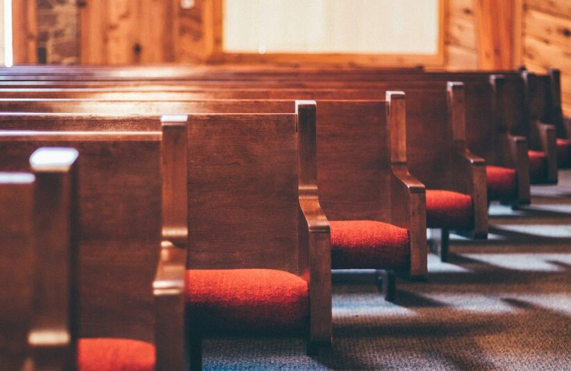Helpful Village Church of Lincolnshire, Lake Forest, United States