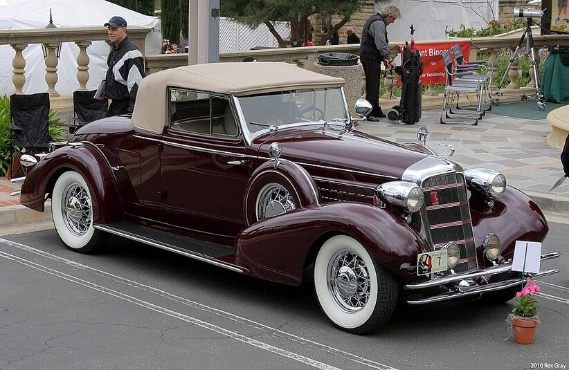 Brown 1934 Cadillac 355D