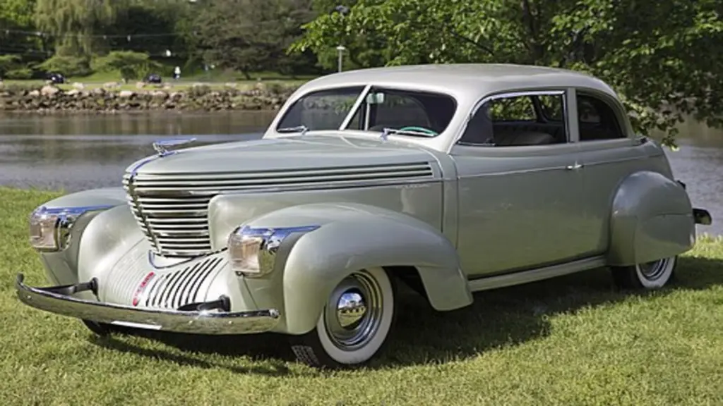 1939 Graham Supercharged Combination Coupe (Series 97) in Metallic Green, Graham-Paige