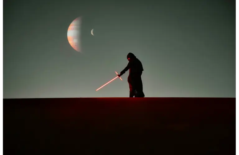 Star Wars Fans React to Shocking Revisit of Kylo Ren's Fall.