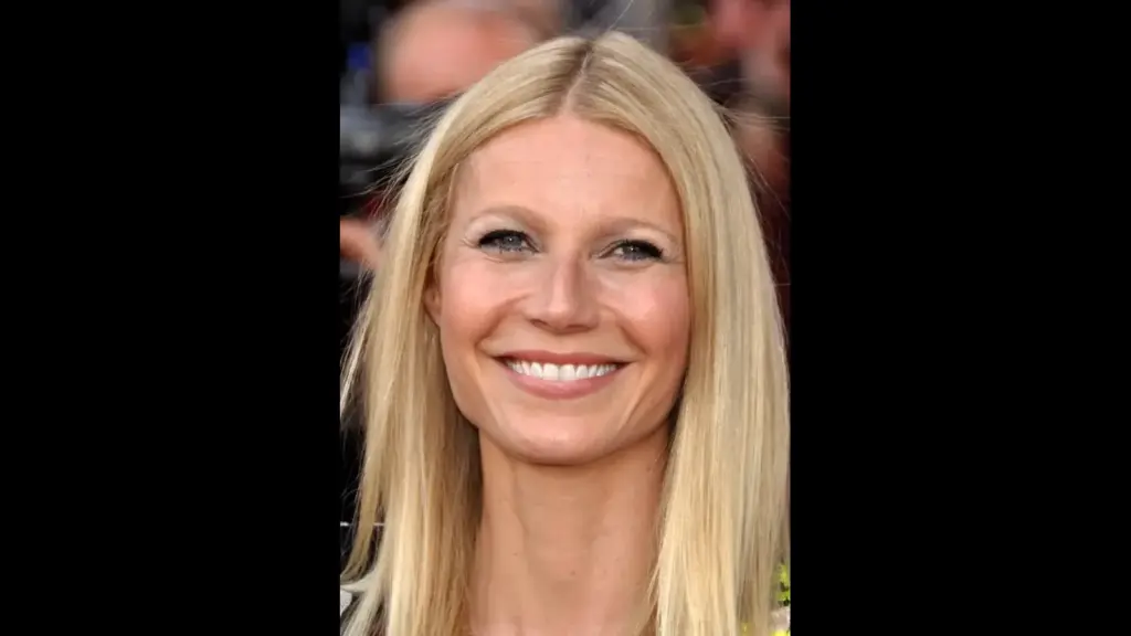 Gwyneth Paltrow in Paris at the French premiere of "Iron Man 3".