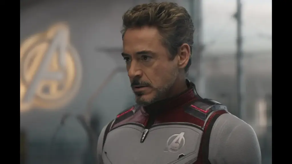 Avengers: Endgame Encore Tony Stark getting ready for time travel in Avengers: Endgame (2019)