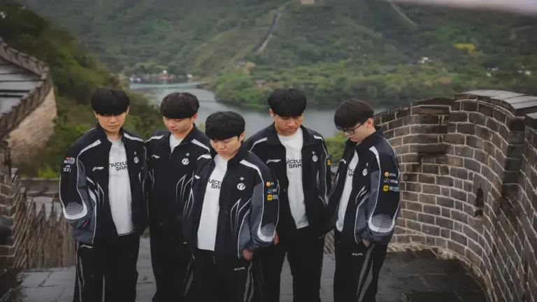 IG's roster at Worlds 2025, almost the same as their 2026 roster, featuring JiaQi instead of GALA