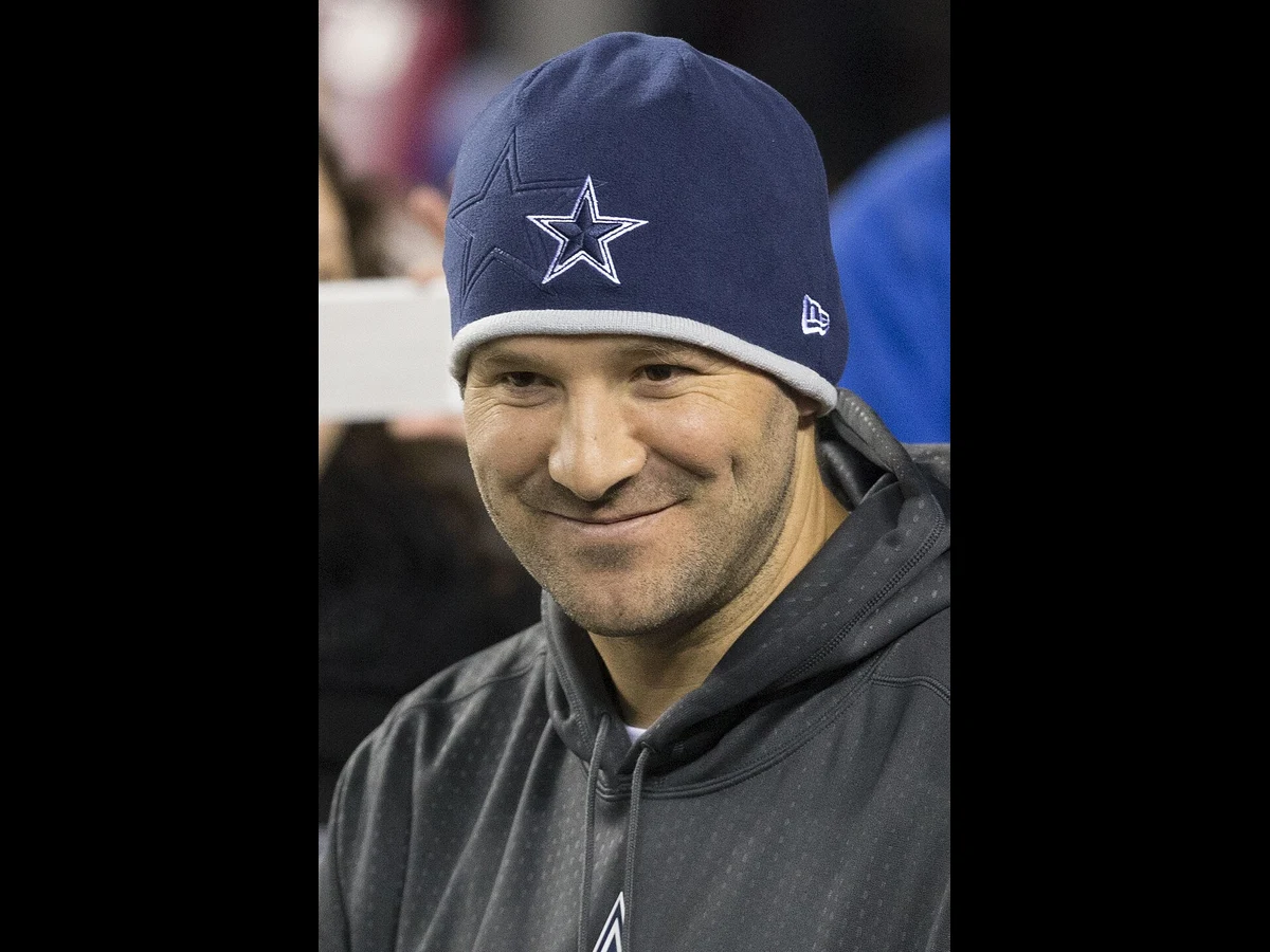 Tony Romo CBS Sports - Tony Romo, CBS Sports part ways after his DWI plea