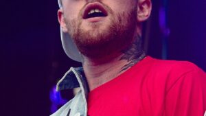 Divine Feminine 10th anniversary: Mac Miller performing at the splash! Festival in 2017