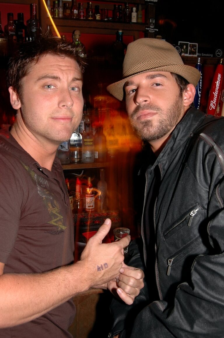 Lance Bass NSYNC pay per diem - Lance Bass: *NSYNC Paid Me Just $35 a Day at Our Peak